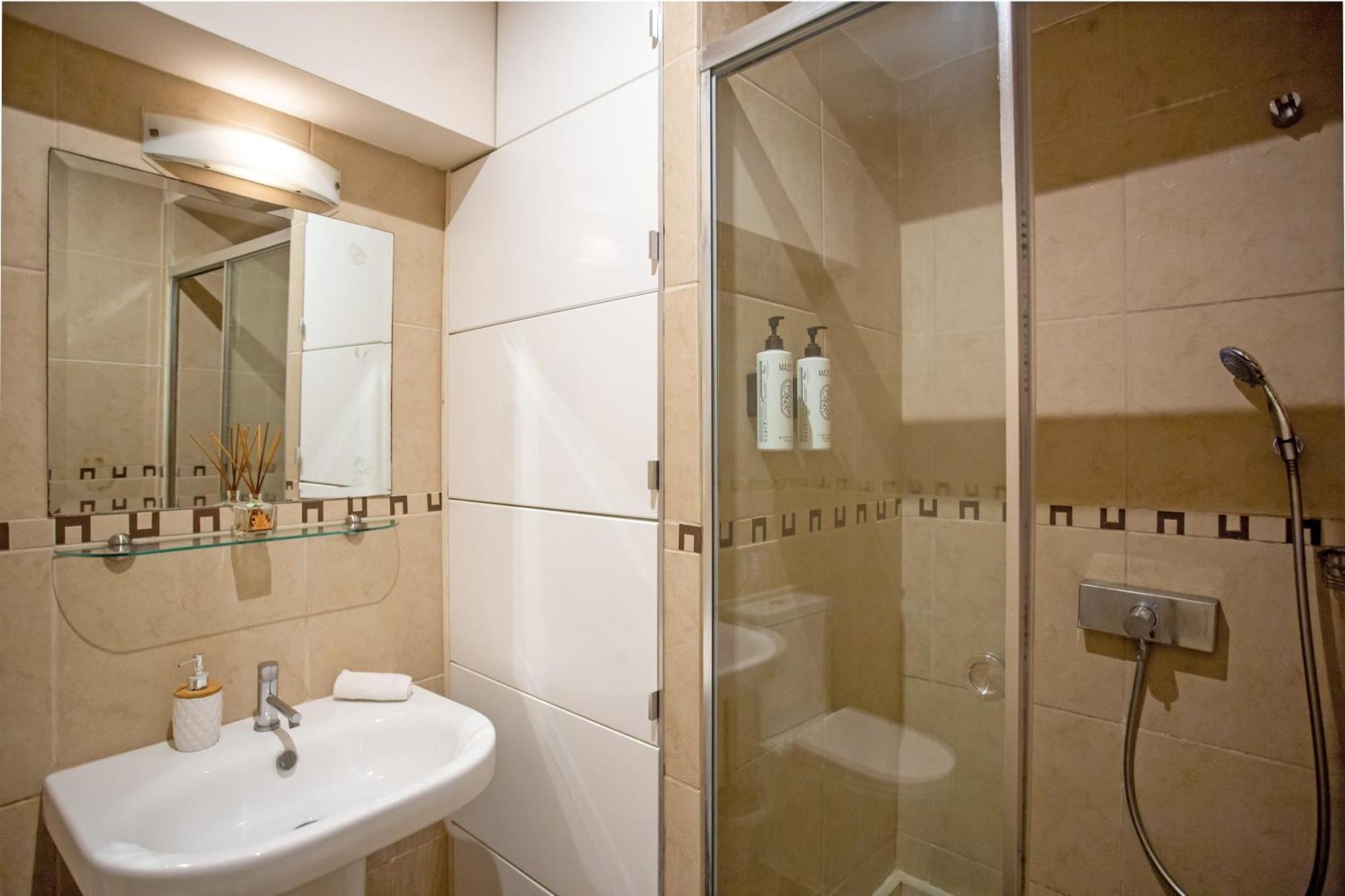 Guilford Loft * Corfu (city)